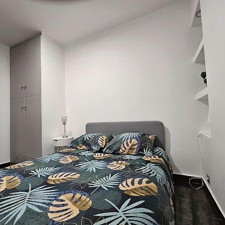 Appartement Proche Metro Paris Pantin Exterior photo